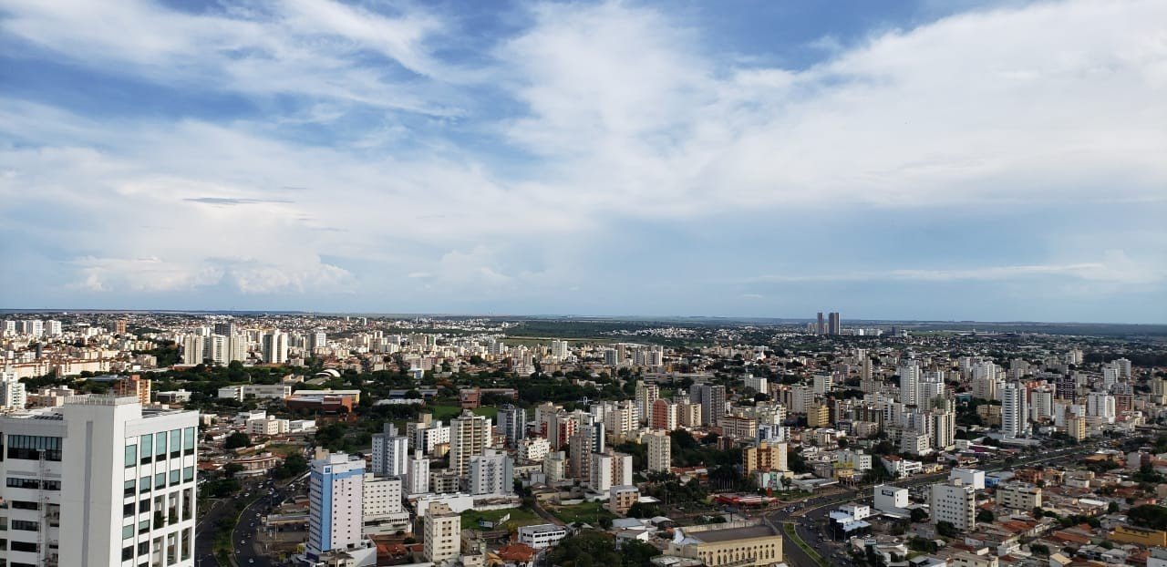 Onda de calor e tempo seco prolongado causam alerta no campo no Triângulo Mineiro